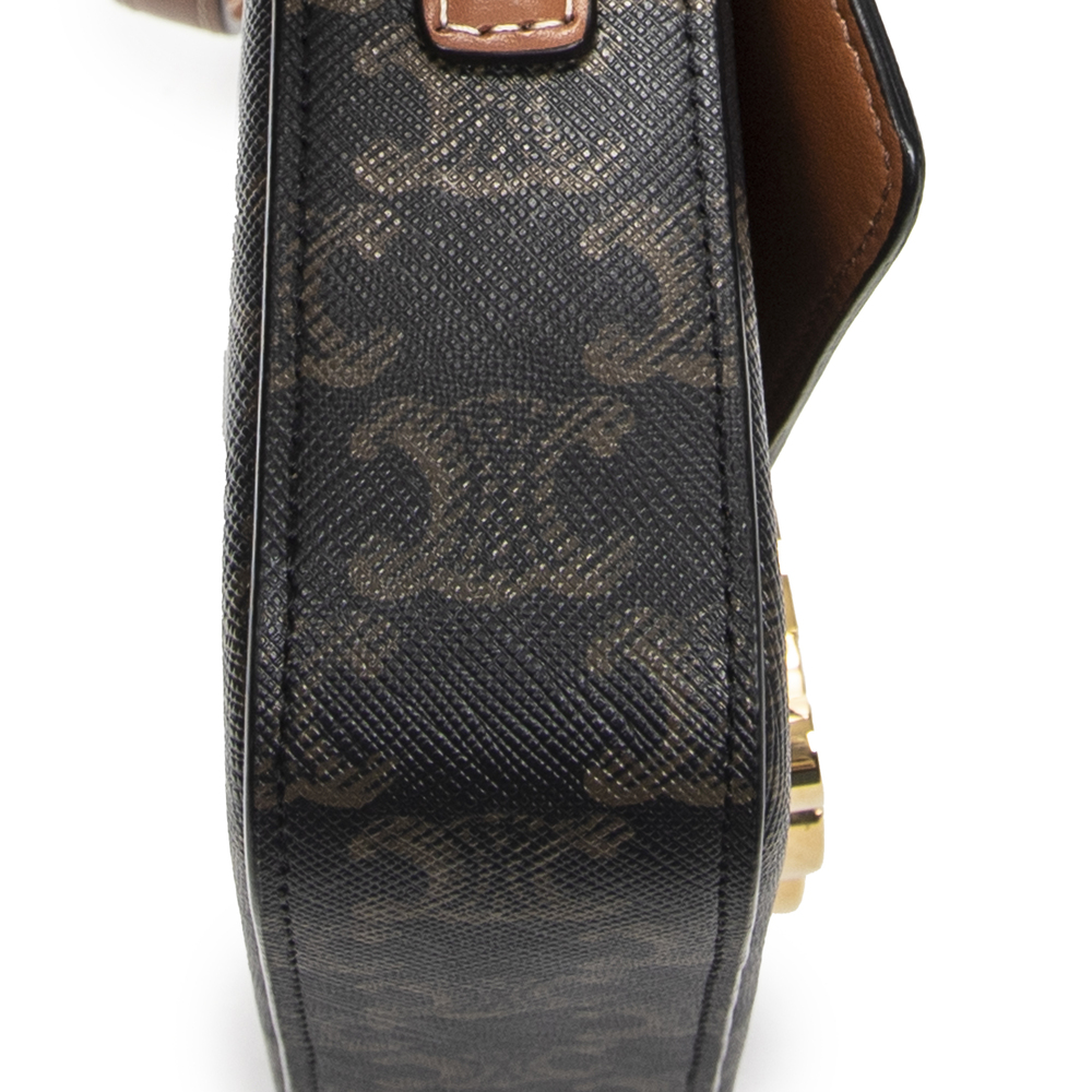 Celine Claude - Picture 7 of 10